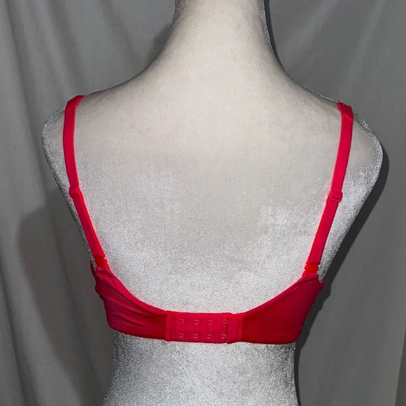 hot pink Victoria's Secret body by Victoria lined demi bra size 34DD - Picture 3 of 4